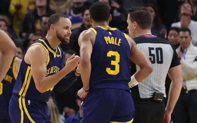 拿到首攻 拿到首攻